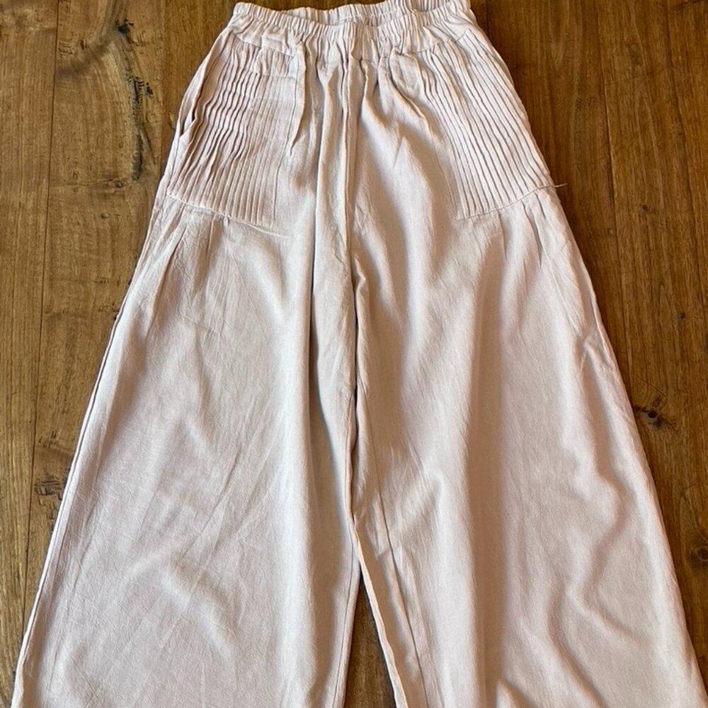 Soft Rose Flowing Wide Leg Capri Pants